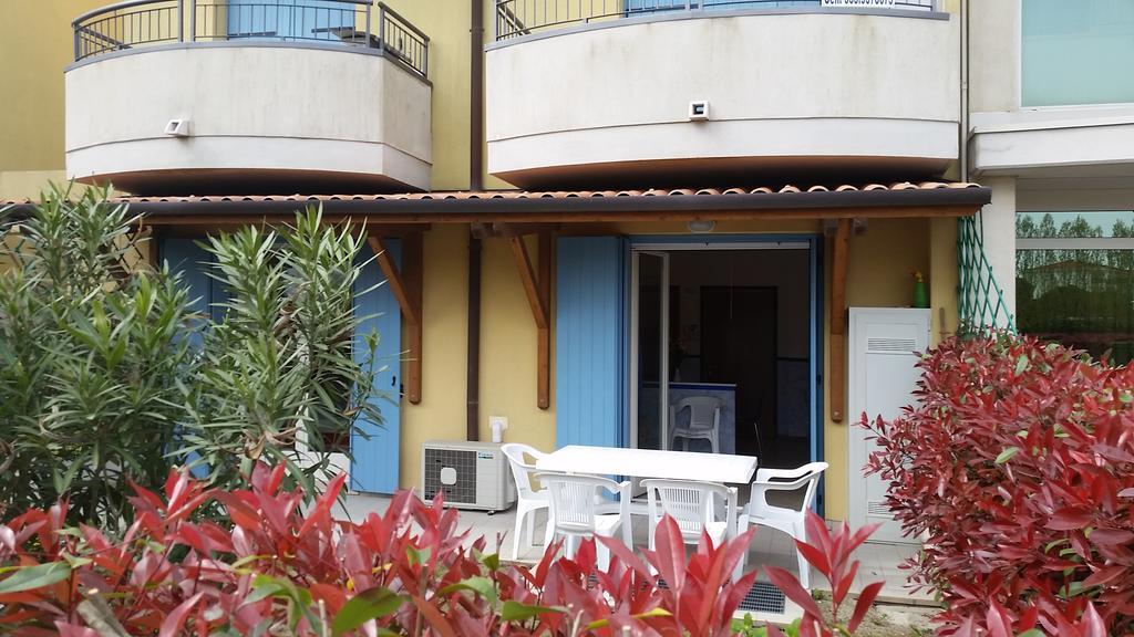 Elisa Piano Terra Con Giardino E Posto Incluso Apartment